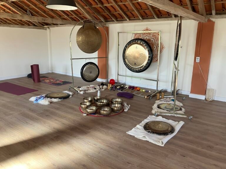 Yoga Tomar